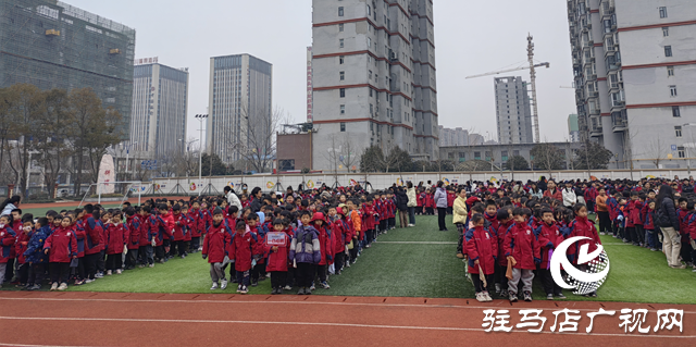 駐馬店實驗小學舉行春期火災應急疏散演練活動