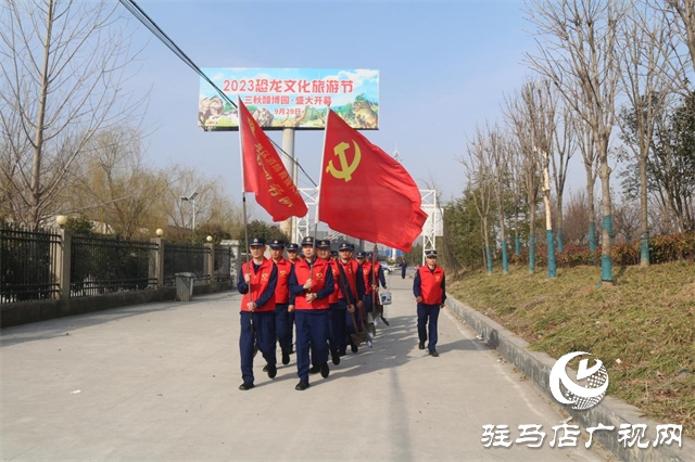 駐馬店市消防救援支隊高新區(qū)大隊消防志愿者開展植樹造林志愿服務(wù)活動