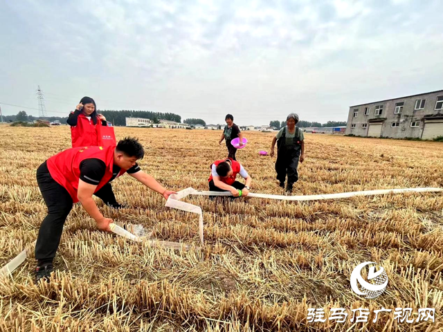 平輿縣司法局玉皇廟司法所：普法宣傳到田間  護航“三夏”助生產(chǎn)