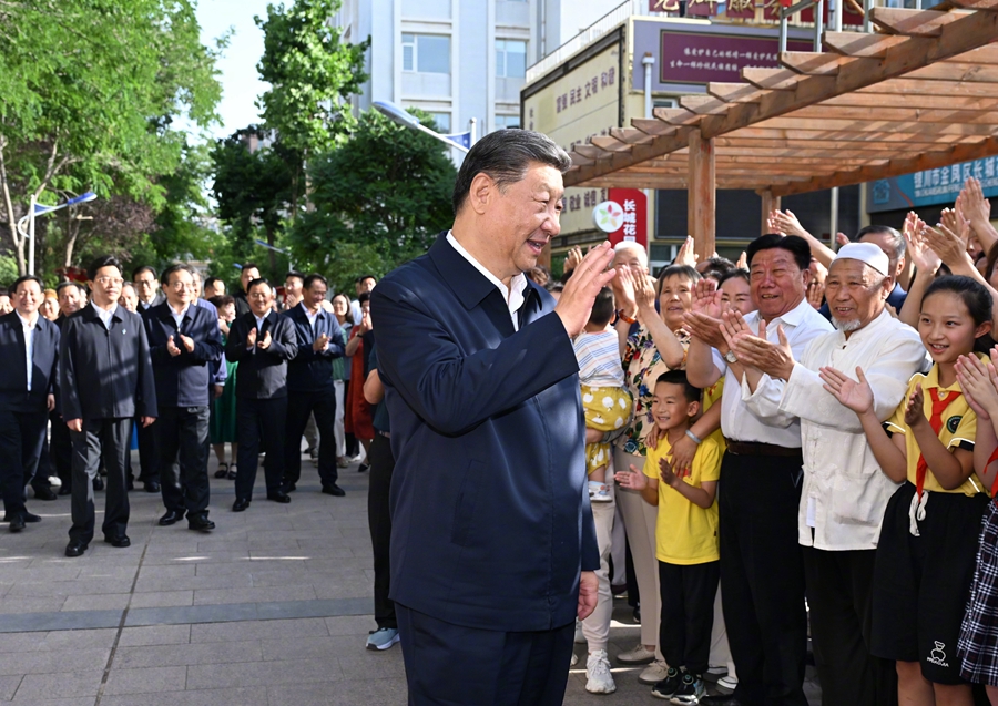 習(xí)近平：五十六個民族凝聚在一起就是中華民族共同體