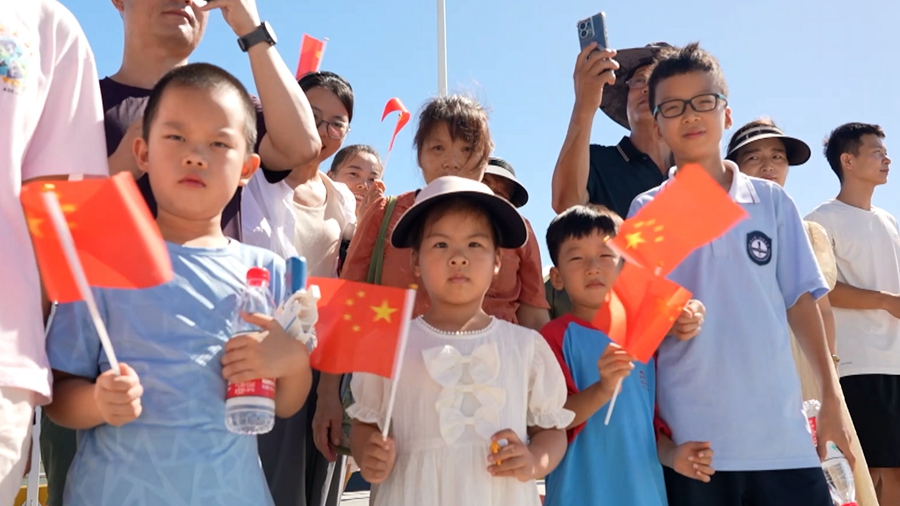 中國海警艦艇編隊起航赴俄羅斯執(zhí)行中俄海警聯演聯巡任務